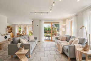 Wohnzimmer - Einrichtung neue Möbel