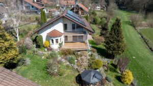 Außenansicht m. Garten