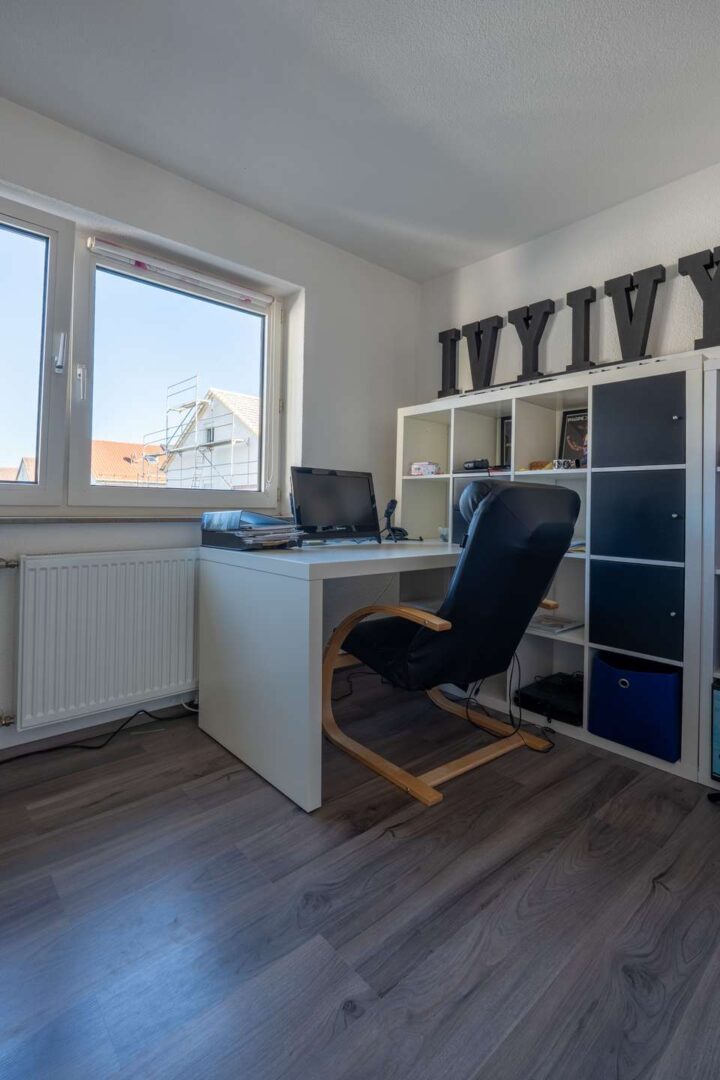 Büro / Kinderzimmer