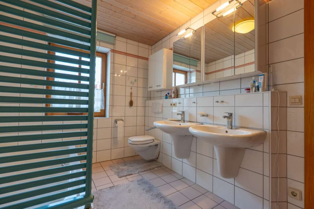 Badezimmer OG