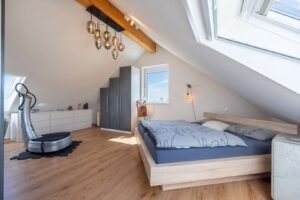 Schlafzimmer OG
