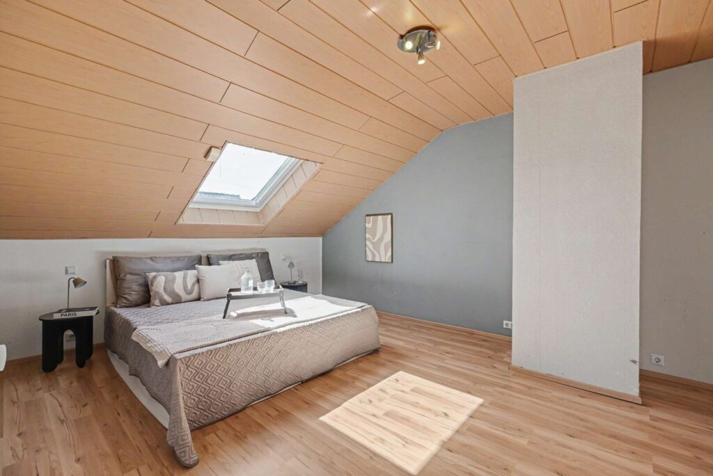 Dachgeschoss Schlafzimmer