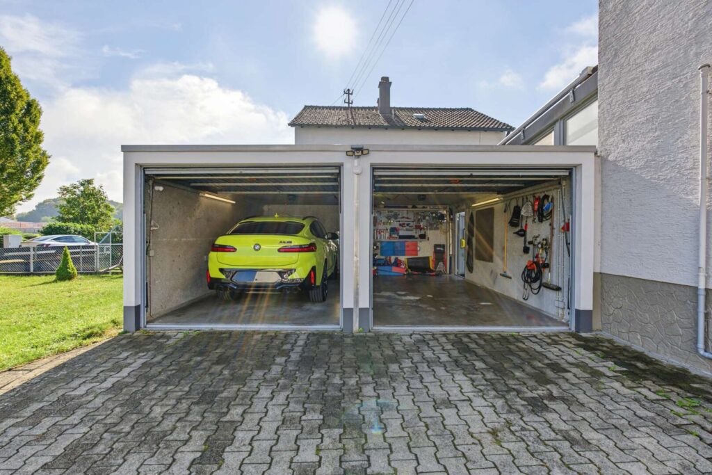 Doppelgarage